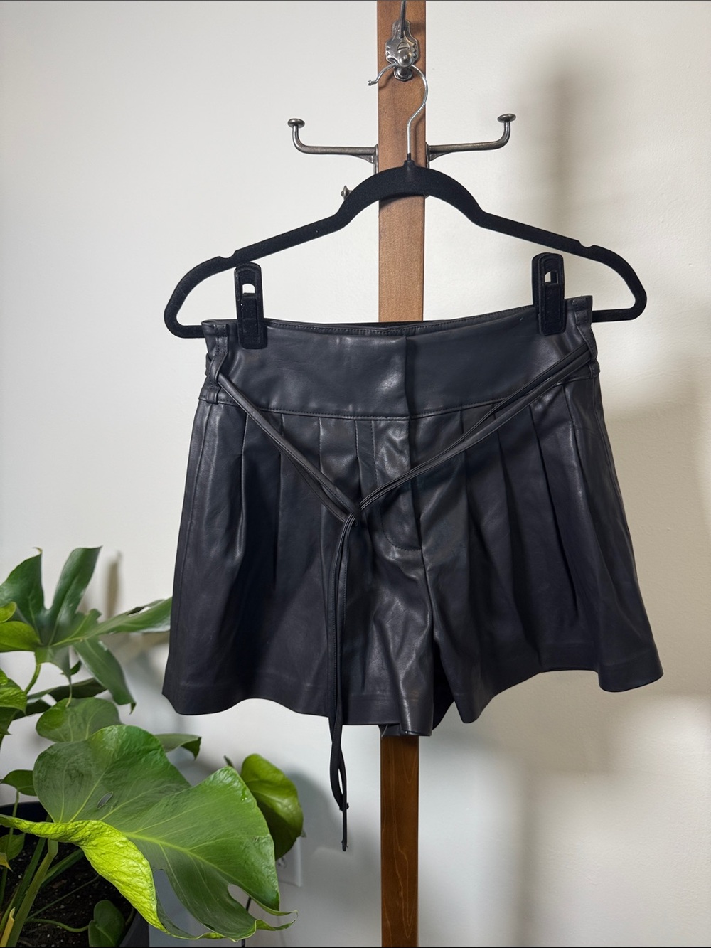 Blank NYC Black Faux Leather Pleated Skort with Tie